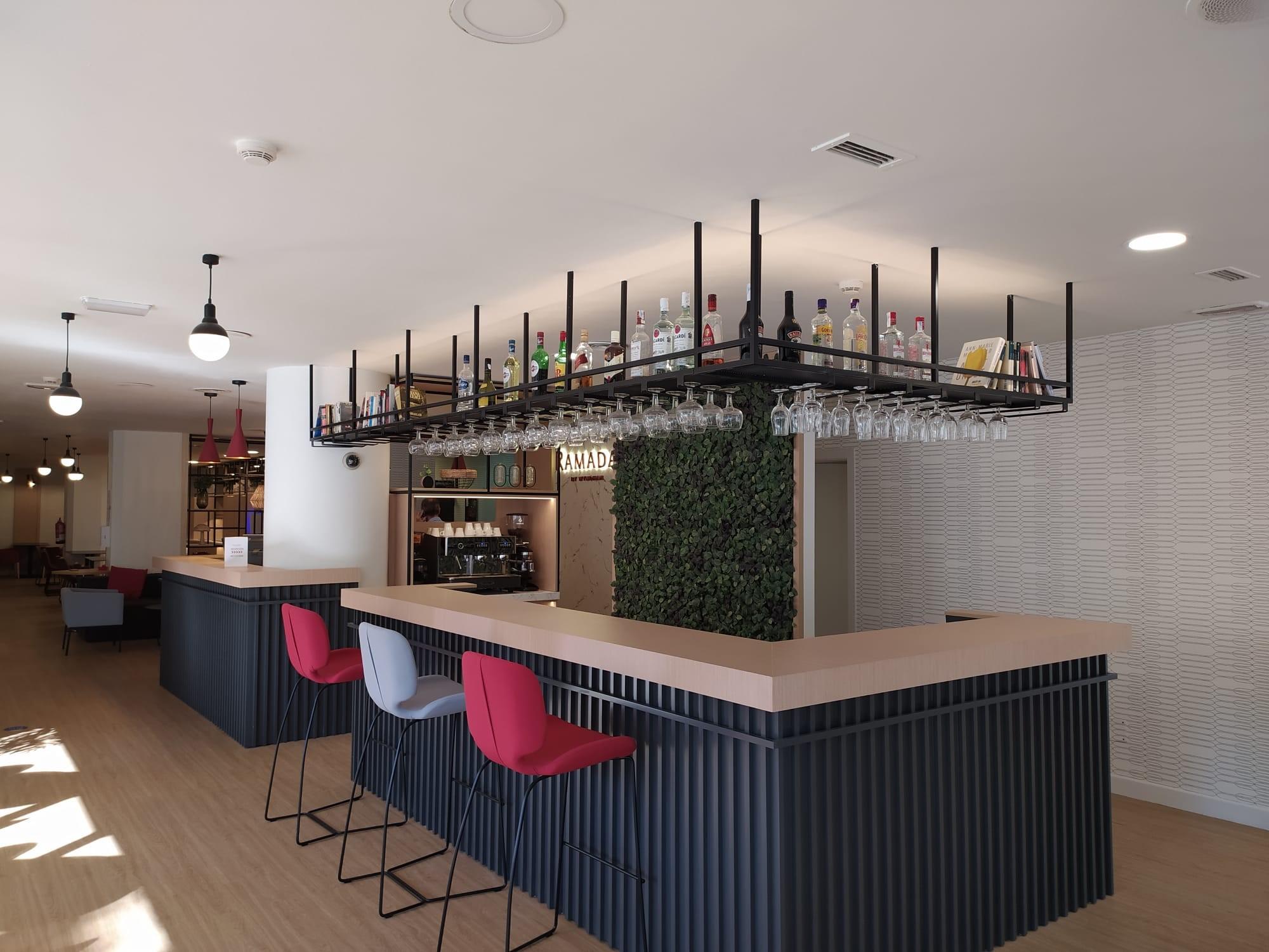 Ramada By Wyndham Madrid Tres Cantos Exterior foto